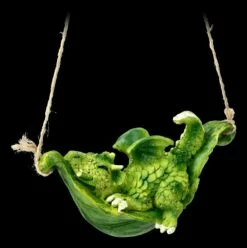 Süße Drachen Figuren - Faulenzen -FIGUREN Verkäufe 2D FS21578 Suesse Drachen Figuren in Haengematte 11 1280x1280