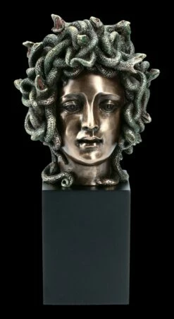 Medusa's Kopf Auf Monolith -FIGUREN Verkäufe 2D FS22005 Medusas Kopf auf Monotlith 1 1280x1280