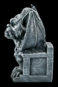 Gargoyle Figur - Kleiner Herrscher Auf Thron 12 Gargoyle Figur - Kleiner Herrscher Auf Thron -FIGUREN Verkäufe 2D FS22675 Gargoyle Figur Kleiner Herrscher auf Thron 11 1280x1280