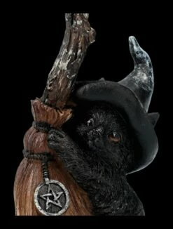Katzen Figur Mit Hexenbesen - Broom Guard -FIGUREN Verkäufe 2D FS24119 Katzenfigur mit Hexenbesen Broom Guard 9 1280x1280