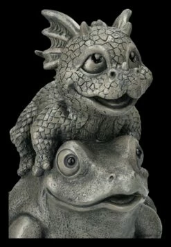 Garten Figur - Drachen Baby Reitet Auf Frosch -FIGUREN Verkäufe 2D FS25028 Garten Figur Drachen Baby reitet auf Frosch 8 1280x1280