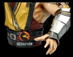 NEMESIS NOW Mortal Kombat Figur - Scorpion Büste -FIGUREN Verkäufe 2D FS25361 Mortal Kombat Figur Scorpion B ste 7 1280x1280