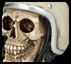 Totenkopf Figur Mit Helm Beige 17 Totenkopf Figur Mit Helm Beige -FIGUREN Verkäufe 2D FS26531 Totenkopf Figur mit Helm beige 2 1280x1280
