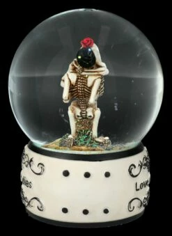 Schneekugel Küssende Skelette - Love Never Dies 15 Schneekugel Küssende Skelette - Love Never Dies -FIGUREN Verkäufe 2D FS26799 Schneekugel kussende Skelette Love Never Dies 3 1280x1280