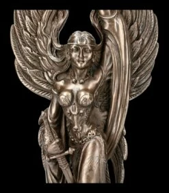 Kriegsgöttin Figur - Morrigan -FIGUREN Verkäufe 2D ML13055 Kriegsgoettin Figur Morrigan 3 1280x1280