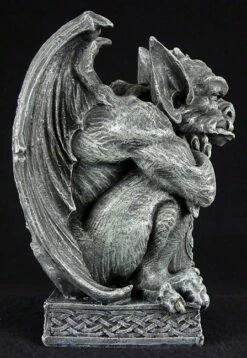 Gargoyle Stützt Sich Auf Schwert -FIGUREN Verkäufe 4633 5 gargoyle 5 1280x1280