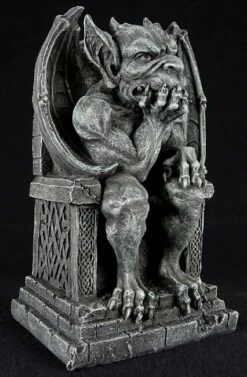 FIGUREN Verkäufe -FIGUREN Verkäufe 4638 0 gargoyle thron 1280x1280