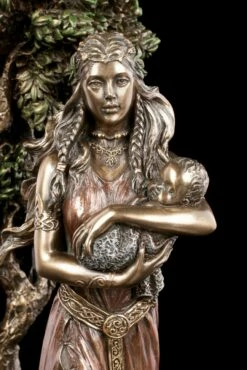 Danu Figur - Keltische Göttin Mit Baby 17 Danu Figur - Keltische Göttin Mit Baby -FIGUREN Verkäufe Danu Figur Keltische Goettin Mit Baby 7 1280x1280