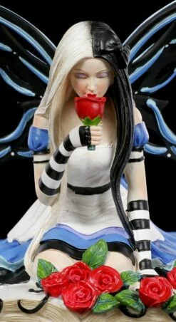 NEMESIS NOW Elfen Figur - Wonderland Fairy Alice -FIGUREN Verkäufe Elfen Figur Wonderland Fairy Alice 7 1280x1280