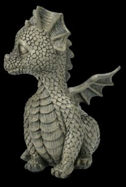 Gartenfigur Klein - Schelmischer Drache -FIGUREN Verkäufe FS25690 Gartenfigur klein SChelmischer Drache 4 1280x1280