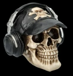 Totenkopf Mit Basecap Und Kopfhörern