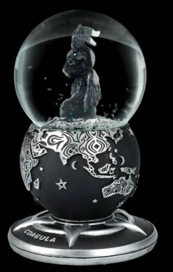 NEMESIS NOW Schneekugel Baphomet - Baphoboo -FIGUREN Verkäufe FS26037 Schneekugel Baphomet Baphoboo 4 1280x1280