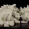 Drachen Gartenfigur - Mutter Mit Babydrache 1 Drachen Gartenfigur - Mutter Mit Babydrache -FIGUREN Verkäufe Garten Drachen Mutter 1280x1280