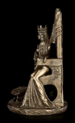 Keltische Göttin Figur - Queen Maeve -FIGUREN Verkäufe Koenigin der Wildniss 3 1280x1280
