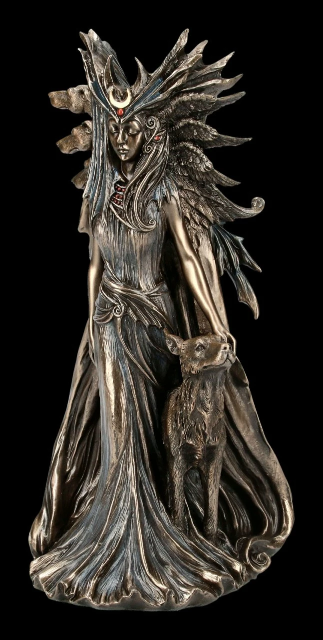 Hekate Figur 5 Hekate Figur – Bild 3