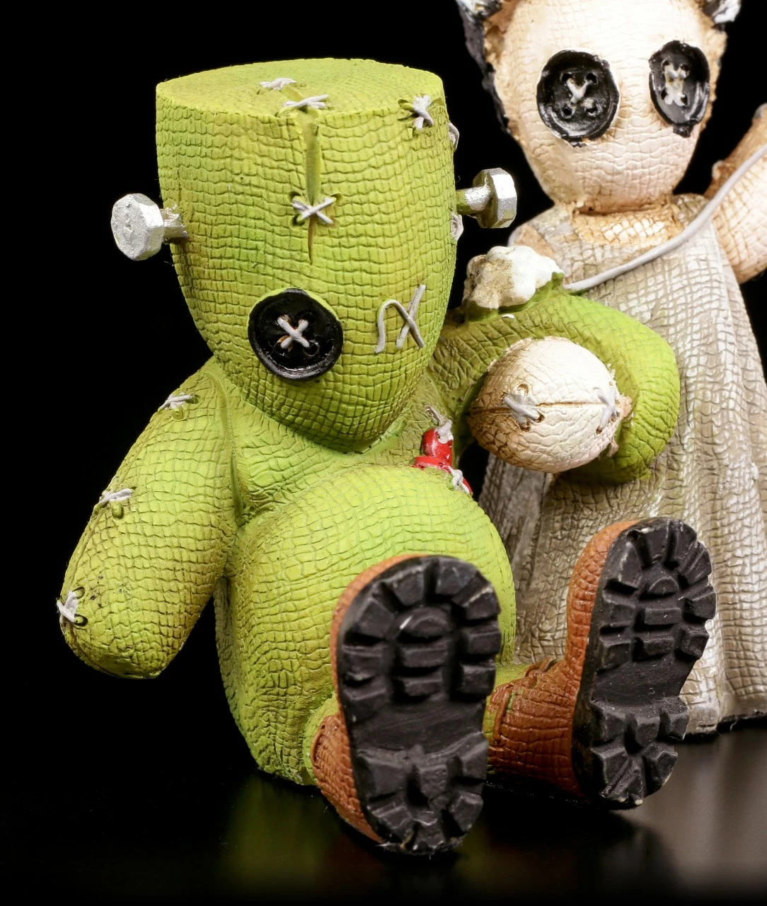 Pinheadz Voodoo Puppen Figur - Mad Stitch Love 8 Pinheadz Voodoo Puppen Figur - Mad Stitch Love – Bild 6