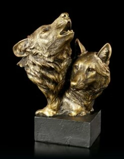 Wolfsköpfe Auf Monolith - Song Of The Wild